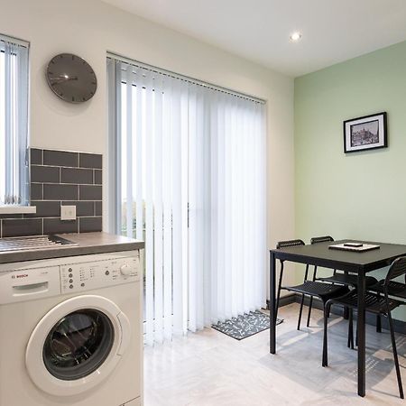 Fully Refurbished North Belfast Home 2 Buitenkant foto