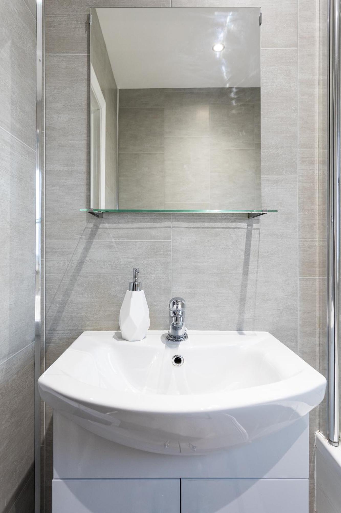 Fully Refurbished North Belfast Home 2 Buitenkant foto