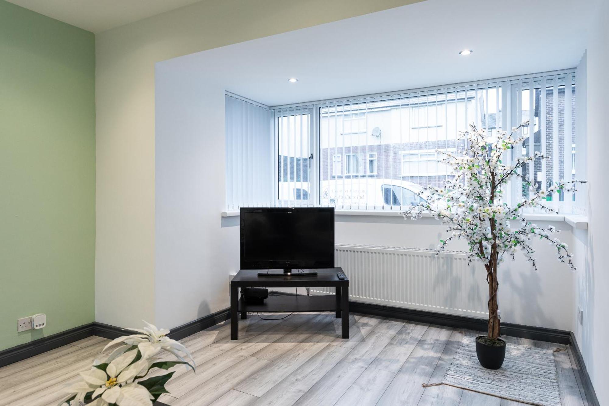 Fully Refurbished North Belfast Home 2 Buitenkant foto